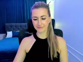 HappySmileee's Live Sex Cam Show