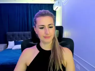 HappySmileee's Live Sex Cam Show