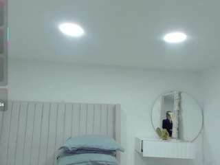 shelynna-azzul Live Webcam on CamSoda