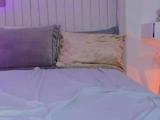 shelynna-azzul webcam