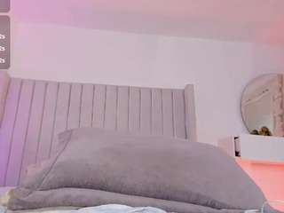 shelynna-azzul Live Webcam on CamSoda