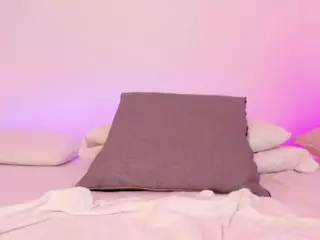 Shelynna🦋's Live Sex Cam Show