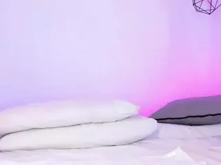 Shelynna🦋's Live Sex Cam Show