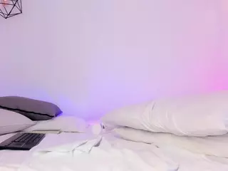 Shelynna🦋's Live Sex Cam Show