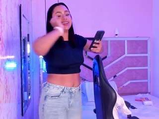 aliceroys webcam model