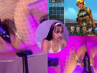 AliceRoys's Live Sex Cam Show