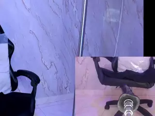 AliceRoys's Live Sex Cam Show