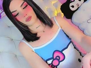 Cattleya-White live cam — anal-toys, genital piercings, tease