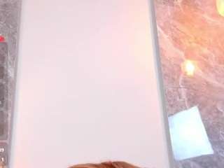  emma-hunter chat room