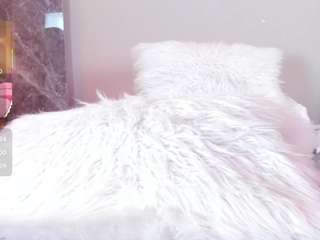 emma-hunter Live Webcam on CamSoda