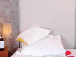 emma-hunter Live Webcam on CamSoda