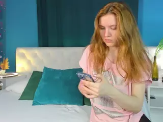 Eva-LewisValley's Live Sex Cam Show