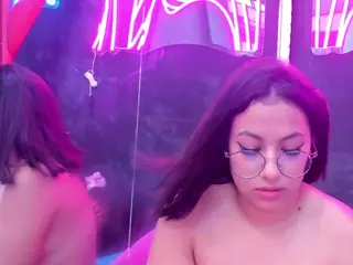 MegannFoxx's Live Sex Cam Show