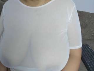 miahbigboobs