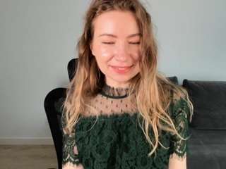 miaxlust Live Webcam on CamSoda