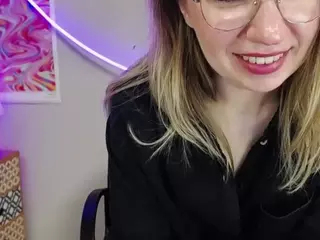 MiaxLust's Live Sex Cam Show