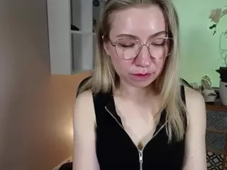 MiaxLust's Live Sex Cam Show