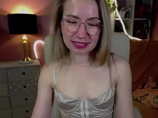 MiaxLust's Live Sex Cam Show