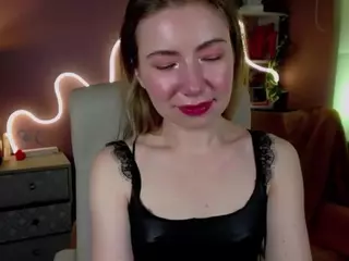 MiaxLust's Live Sex Cam Show