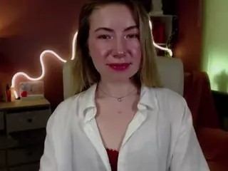 MiaxLust's Live Sex Cam Show