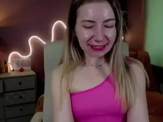 MiaxLust's Live Sex Cam Show
