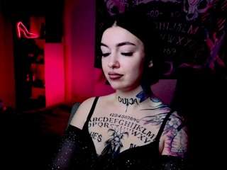 le modèle alliemagic est en webcam porno dans un show sur le site camsoda, il possède les tags suivants: ass,asshole,young adult,thong,teen 18,tattoos,strip,squirter,spank,shaved pussy,riding,pov,no smoking,no drinking,nipple piercings,natural,lingerie,facial piercings,dildo or vibrator,dildo