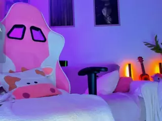 AlyssiaWonder's Live Sex Cam Show
