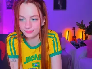 AlyssiaWonder's Live Sex Cam Show