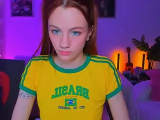 AlyssiaWonder's Live Sex Cam Show