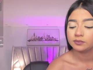  amelie-jhons chat room