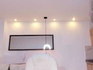 amelie-jhons Sex Cam Show