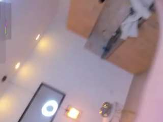 amelie-jhons Sex Cam Show