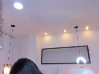 amelie-jhons Sex Cam Show