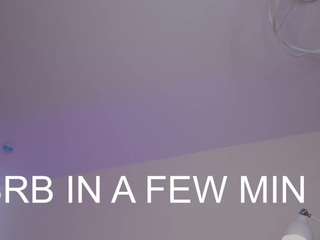 mermaidkelly's live room