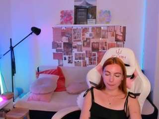 miagingerrose webcam