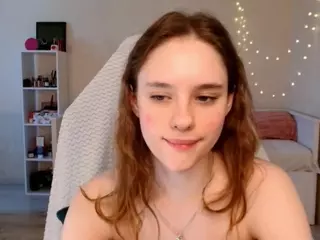 MollyHugs's Live Sex Cam Show