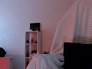 MollyHugs's Live Sex Cam Show