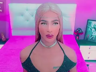sexy-isabella's Live Sex Cam Show