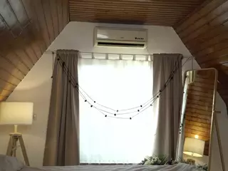 AkaneiroDemon's Live Sex Cam Show