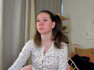 nicole-charm