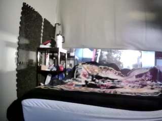 voyeurfunspun Live Webcam on CamSoda