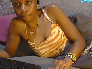 avrilhyn webcam