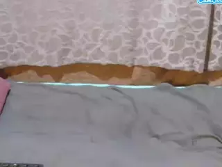 avrilhyn's Live Sex Cam Show