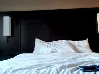 divinegenuine Live Webcam on CamSoda