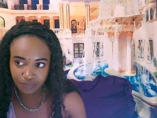 Strip Chart Live Cam camsoda ebonyolive69