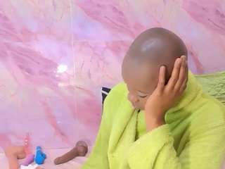 EbonyOlive69