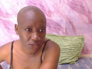 EbonyOlive69