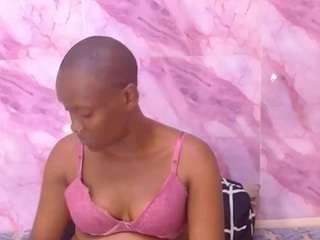 EbonyOlive69