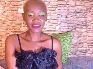 EbonyOlive69