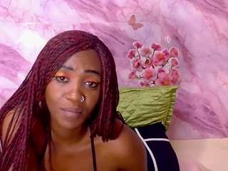 ebonyolive69 from CamSoda